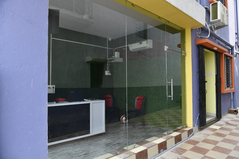 Others 5, MM Hotel and Service Apartment, Kolkata