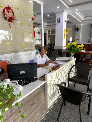 Others 5, Bao Chieu Inn