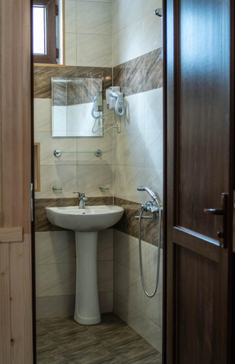 Others 4, Feel Funny House Svaneti, Mestia