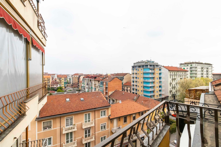 Others 4, Tesoriera Comfy Apartment in Turin, Torino