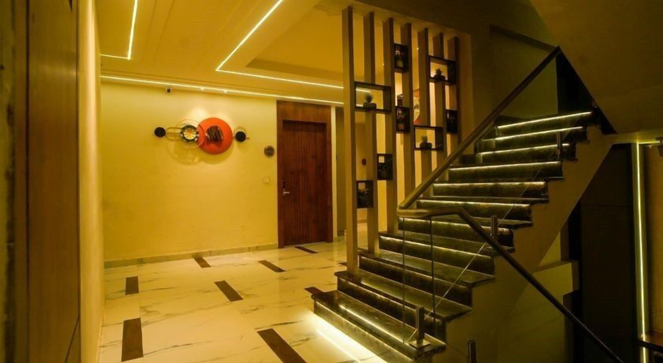 Others 4, Familia Hotel and Banquets, Lucknow