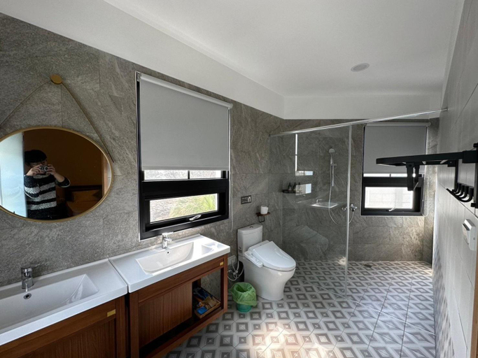 Bathroom 3, Jiuping Culture Travel JP Guesthouse, Penghu