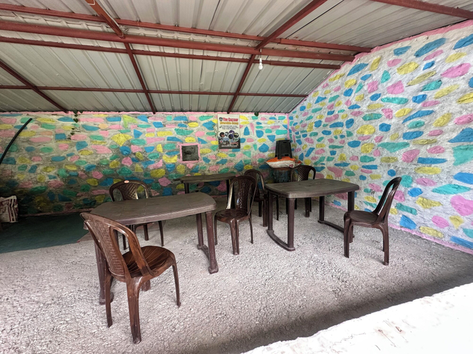 Food & Drinks, The Gazzaar Riverside camp, Nainital