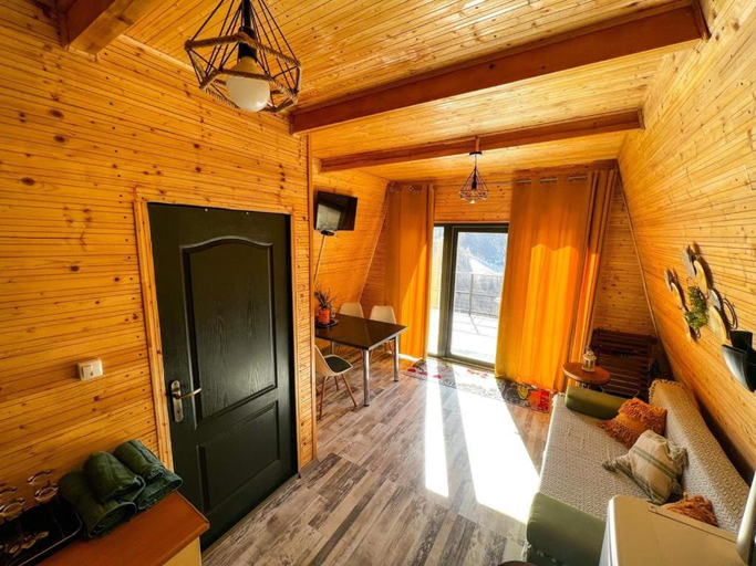 Others 4, Cabana A-Frame Refugiu Montan, Baisoara