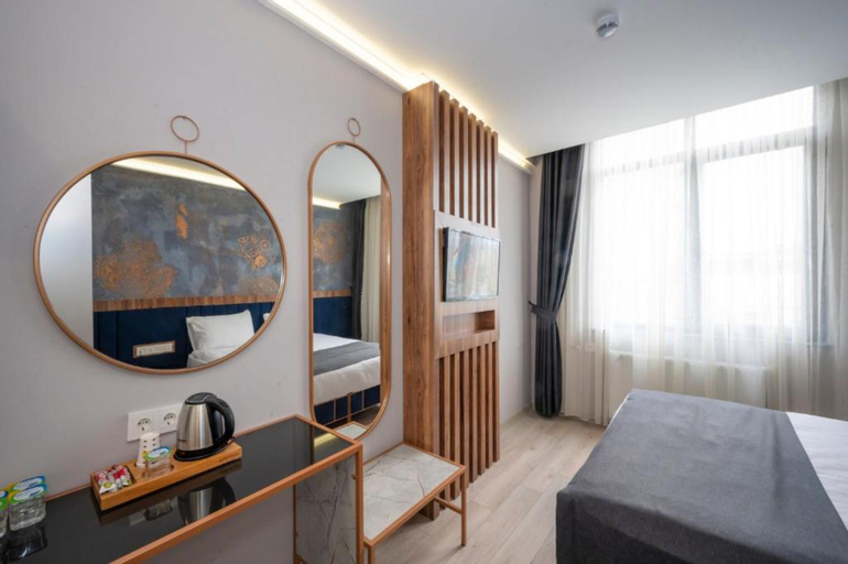 Bedroom 23