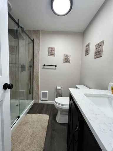 Bathroom, Casa Rosado @ Pocono II by Lake Hot Tub Camelback, Monroe