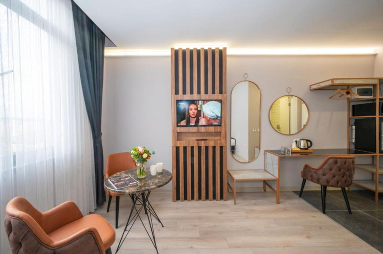 Bedroom 24