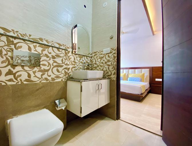 Bathroom 3, HOTEL SHIV VILAS, Garhwal