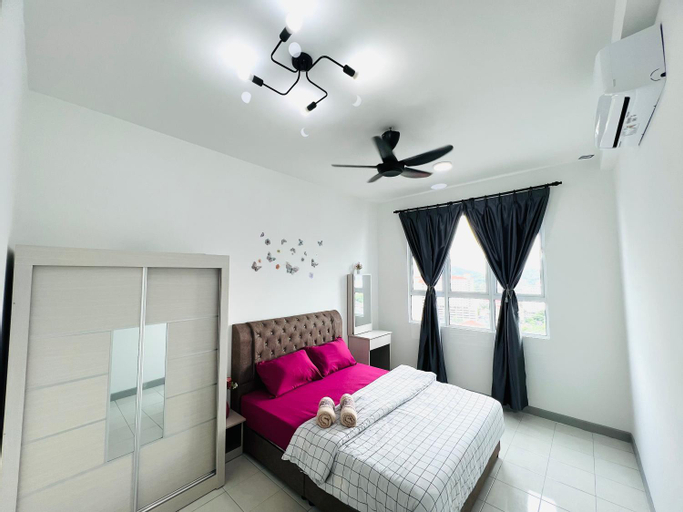 Ureshii Homestay Ladang Tanjung with POOL, Kuala Terengganu