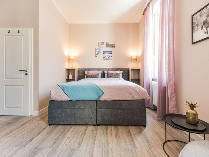 Bedroom 4, Charmante Suite fur entspannte Tage, Limburg-Weilburg