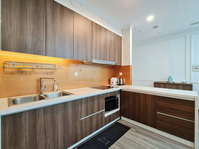 Dining Room 16