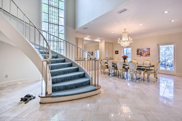 Others 5, Lanai & Pool: Elegant Villa in Winter Haven!, Polk