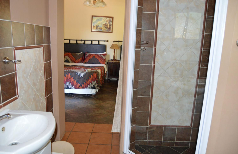 Others 5, House Ebony B&B, Amajuba