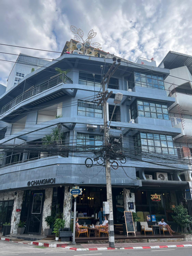 Jai Loy Cafe & Rooftop, Muang Chiang Mai
