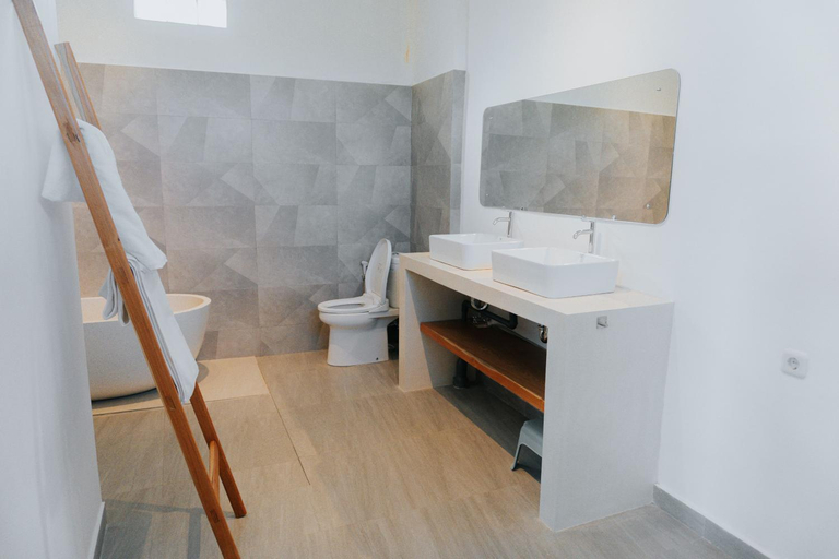 Bathroom 4, Villa Gading, Karangasem