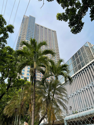 Spacious 1 Bedroom near US Embassy and St Lukes Medical Clinic, Manila City
