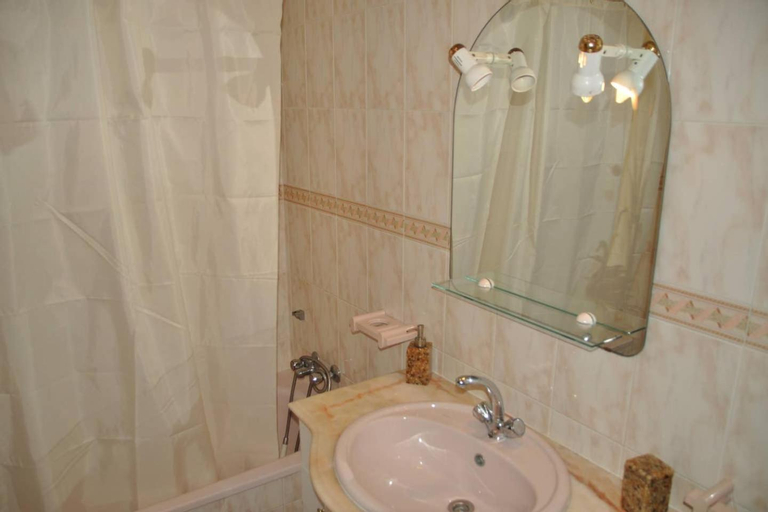 Bedroom 2, Casa Anabela - Beach Apartment, Lourinhã