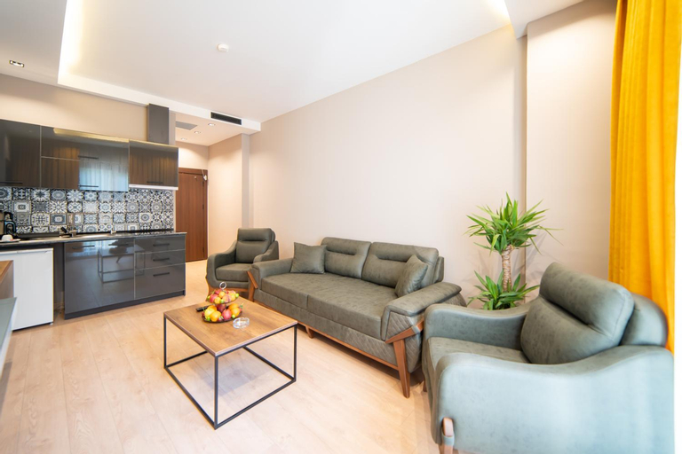 Dining Room 10
