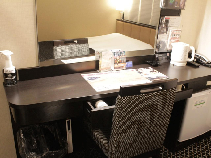 Amenities 7