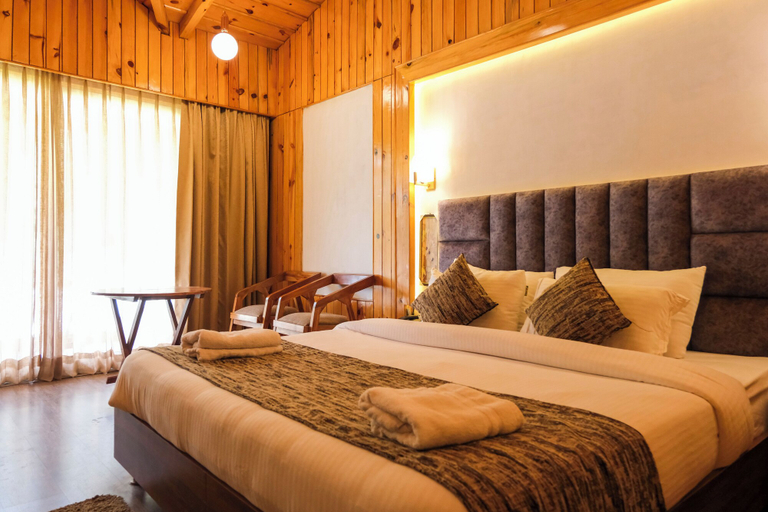 Bedroom, Qcent Woods Spa & Resort, Garhwal
