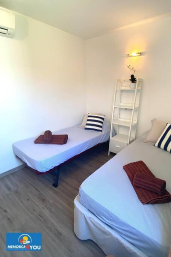Others 5, Villa Los Tres, Baleares