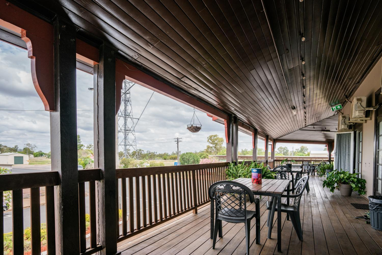 Others 4, Commercial Hotel, Belyando