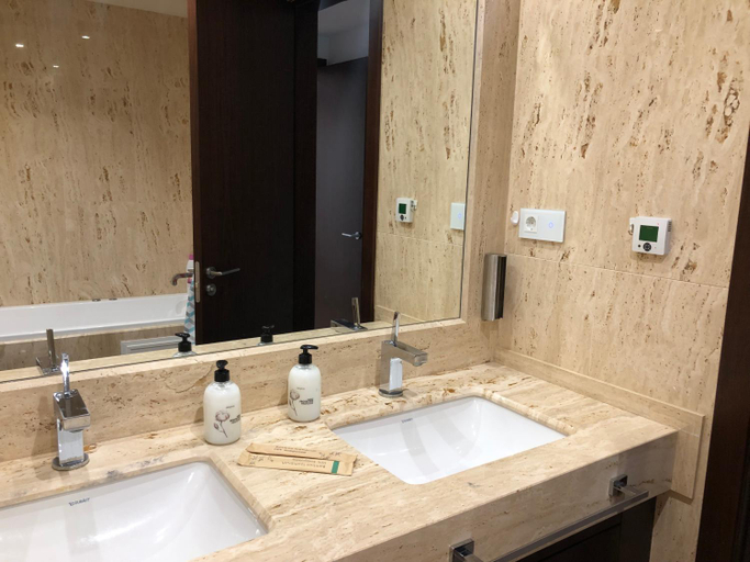 Bathroom 4, Medina de Banus Marbella, Málaga