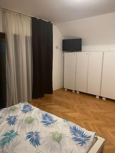 Bedroom 2, Vila primitoare in apropiere de aeroport, Ghiroda