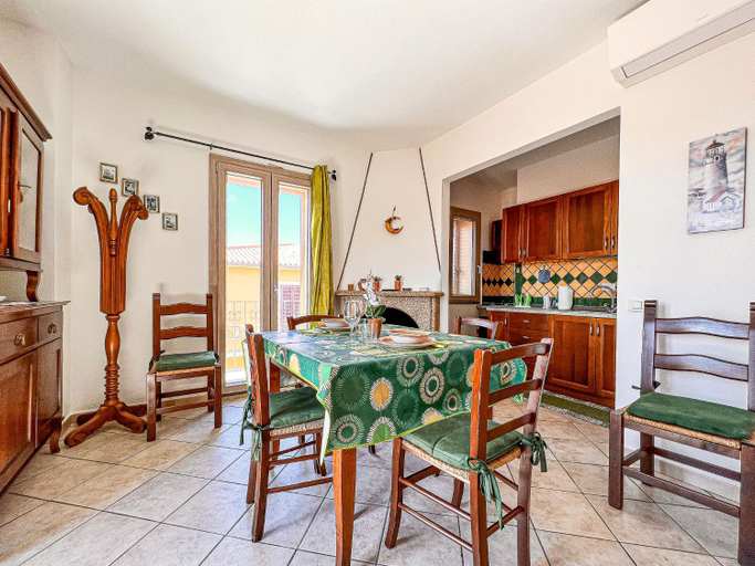 Others 5, Via Sardegna, Olbia-Tempio