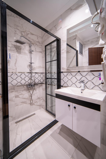 Bathroom 6
