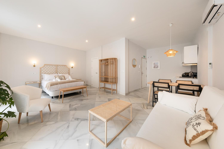 Others 4, ISG Apartments Cuna, Sevilla