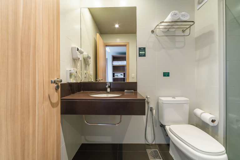 Bathroom 4, Hotel Laghetto Pedras Altas, Gramado