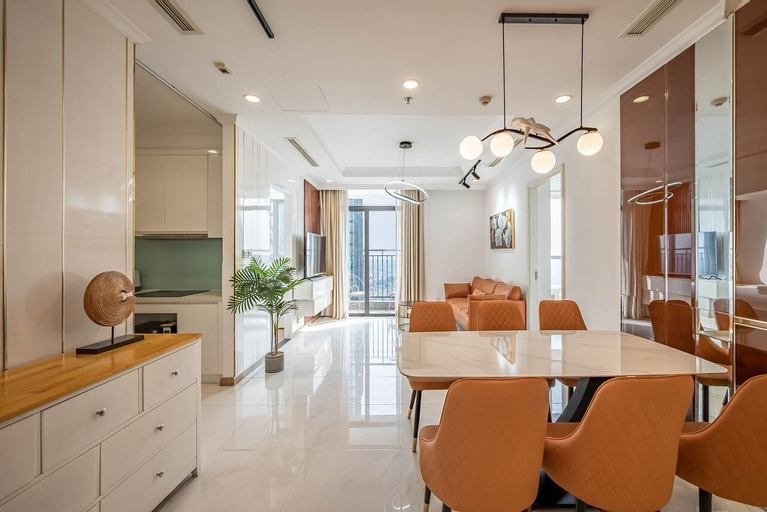 Dining Room 18