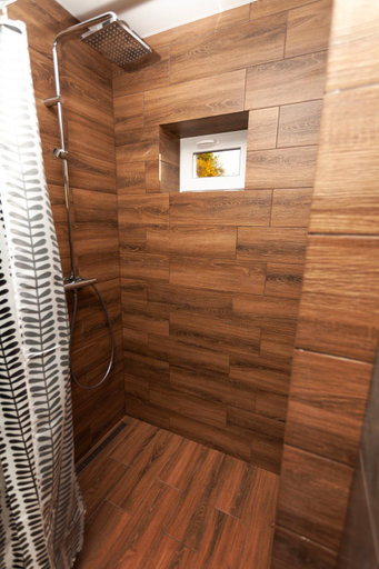 Bathroom 2, Гостьовии дім Білии Пацюк, Kamianets'-Podil's'ka