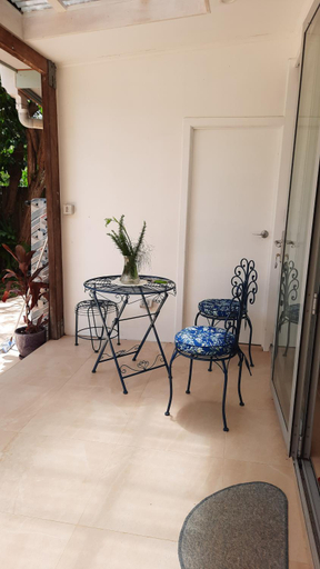 Others 5, Harmonic Haven, Caloundra - Hinterland