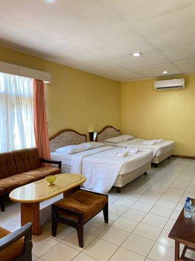 Bedroom 16