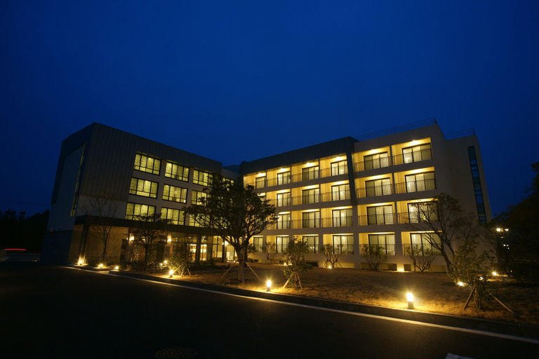 Exterior & Views 2, IlleInn Hotel, Seogwipo