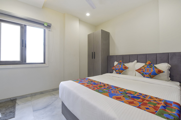 Bedroom 2, Fabhotel Prime The Grey Circle, Indore