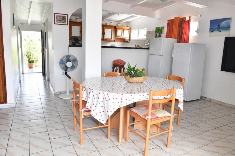 5, Coco et Canne, Port-Louis