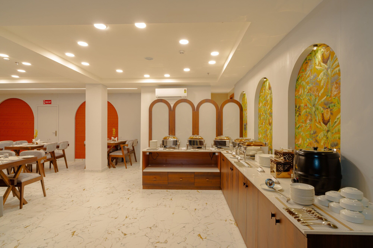 Food & Drinks 5, Alokah Kashi, Varanasi
