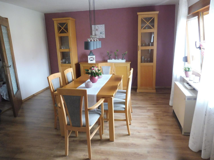 Others 5, Apartment with terrace and pool in the garden, Altenkirchen (Westerwald)