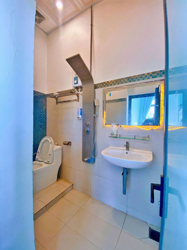 Bathroom 2, Coco Bay Hòn Sơn, Kiên Hải