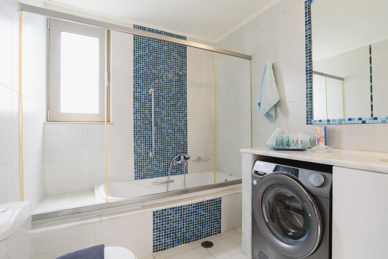 Bathroom 3, Marilena Mare Seaside & Jacuzzi House 50meters from sea, South Aegean