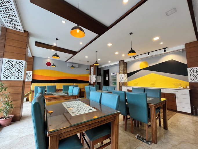 Food & Drinks 4, HOTEL SHIV VILAS, Garhwal