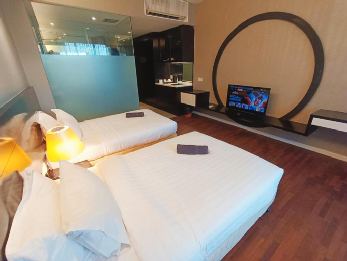 Bedroom 8