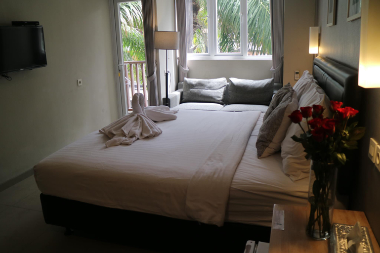 Bedroom 13