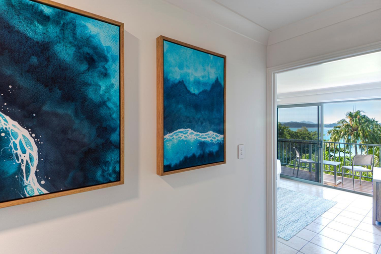 Others 5, Sunset Waters 19 - Hamilton Is, Whitsunday