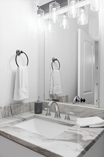 Bathroom 3, Trendy at Hoyt Two Homes, Hamilton