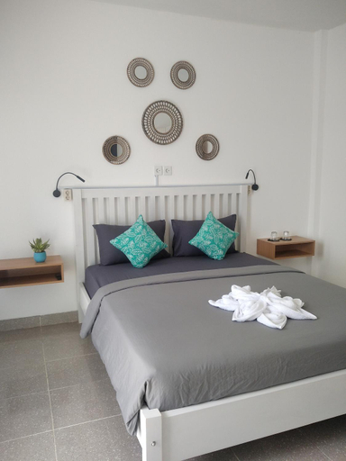 Bedroom 3, Anjo Maumere Hotel & Restaurant, Sikka