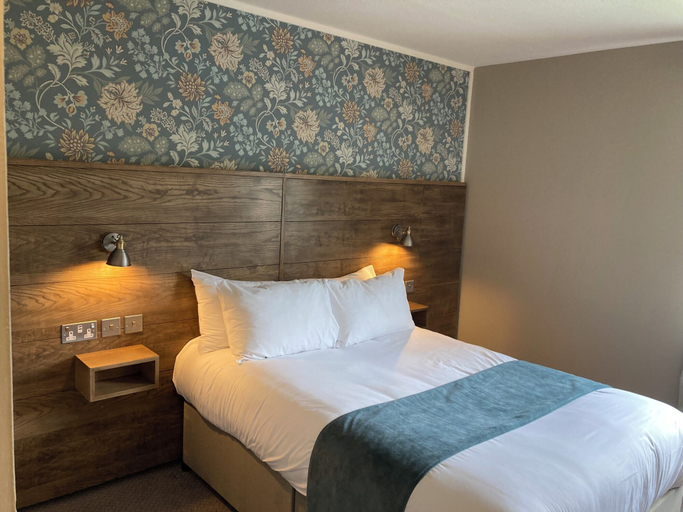 Bedroom 2, The Blue Bell Hotel, Middlesbrough
